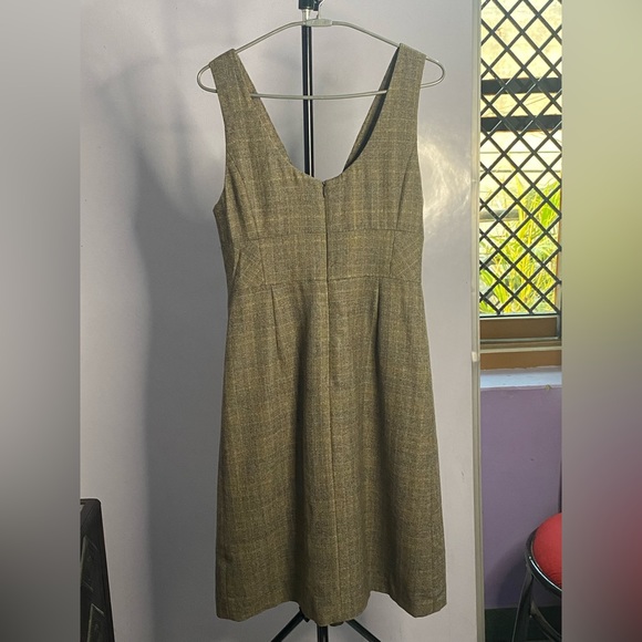 A suit dress - Picture 6 of 13